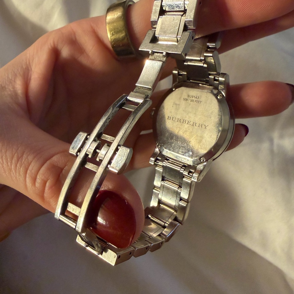 Burberry silver watch - Picture 3 of 6